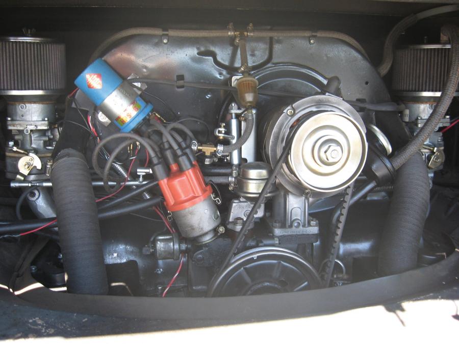  Volkswagen T2 Double Cab Pickup 1968 года  (фото 8 из 11)